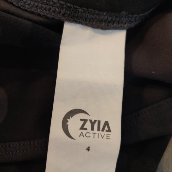 Zyia Active Camo Leggings Slashed Mid Rise - Picture 10 of 10